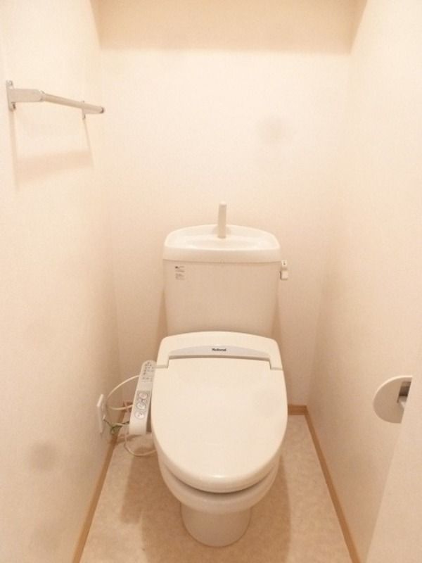 �y�g�C���z�@�}�ʂƌ���ɑ��Ⴊ����ꍇ�ɂ͌����D��